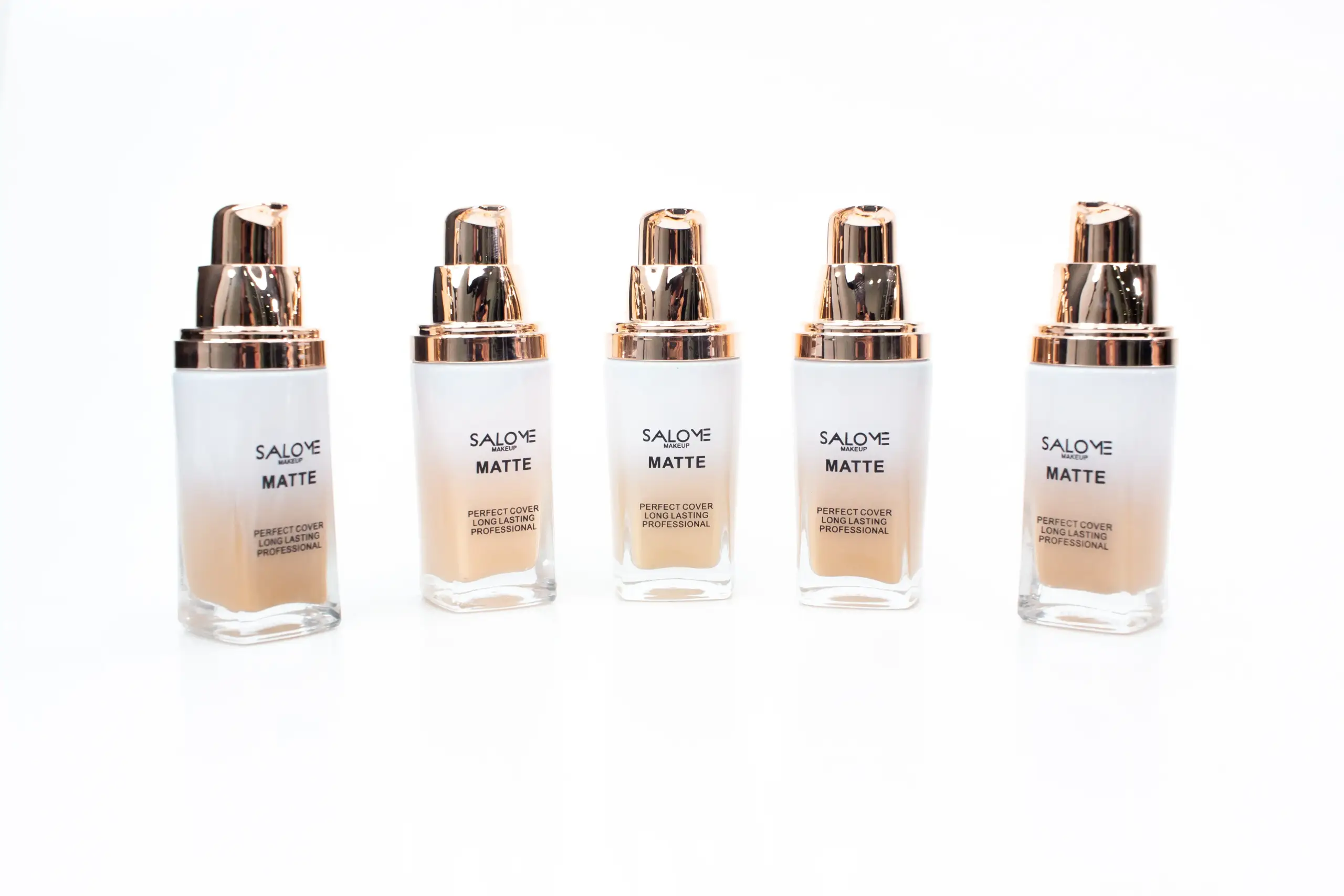Mate Perfect Cover. Base con acabado natural Salome Makeup - Imagen 3